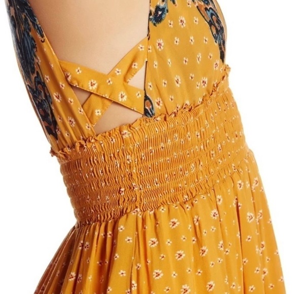 Free People Walking Through My Dreams Smocked Cutout Boho Mini Dress XS - Picture 4 of 16